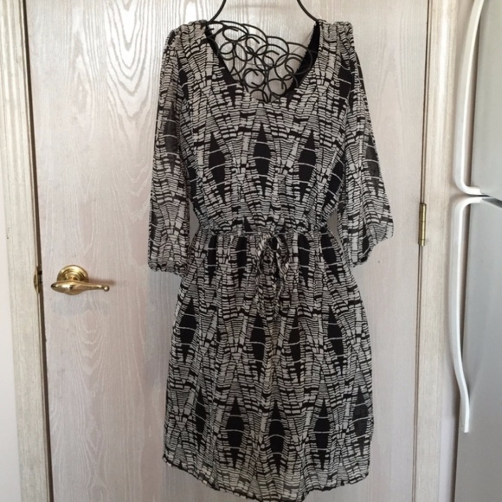 MUST GO SALE!  geo dress