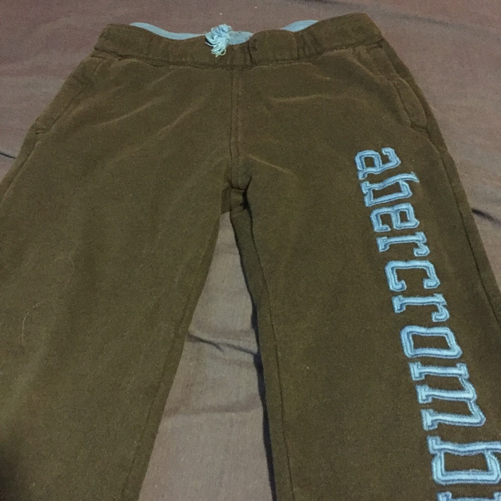 Boys Abercrombie sweatpants