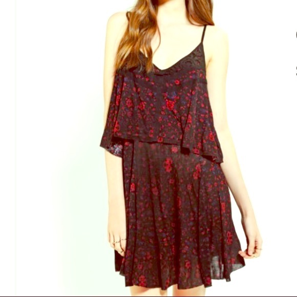 Ecote Tank Dress w Double Layer & Lace Detail - Picture 1 of 7