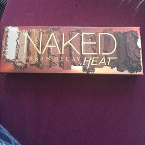 Never used Urban Decay Naked Heat