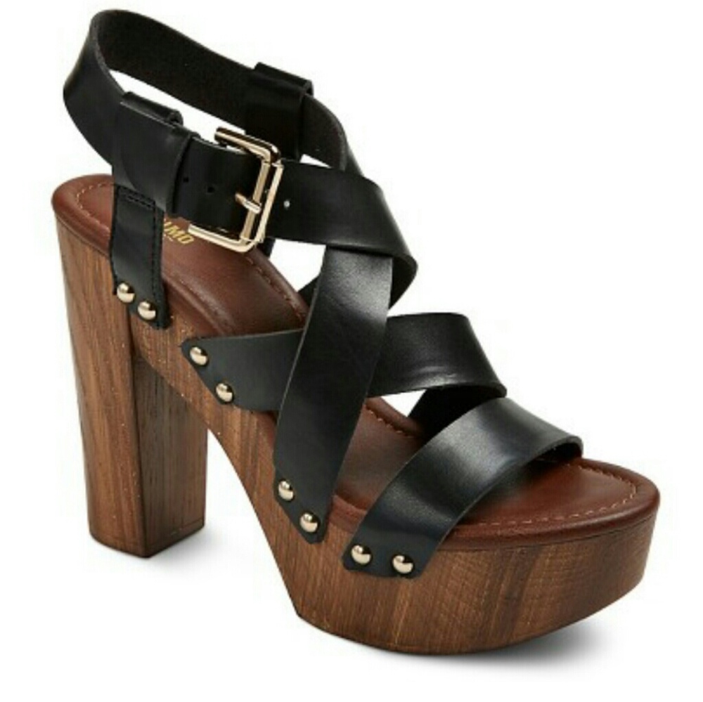 Mossimo caitlyn quarter strap heels