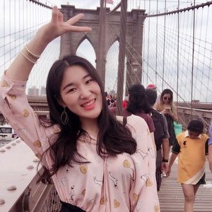 Meet your Posher, Zoe