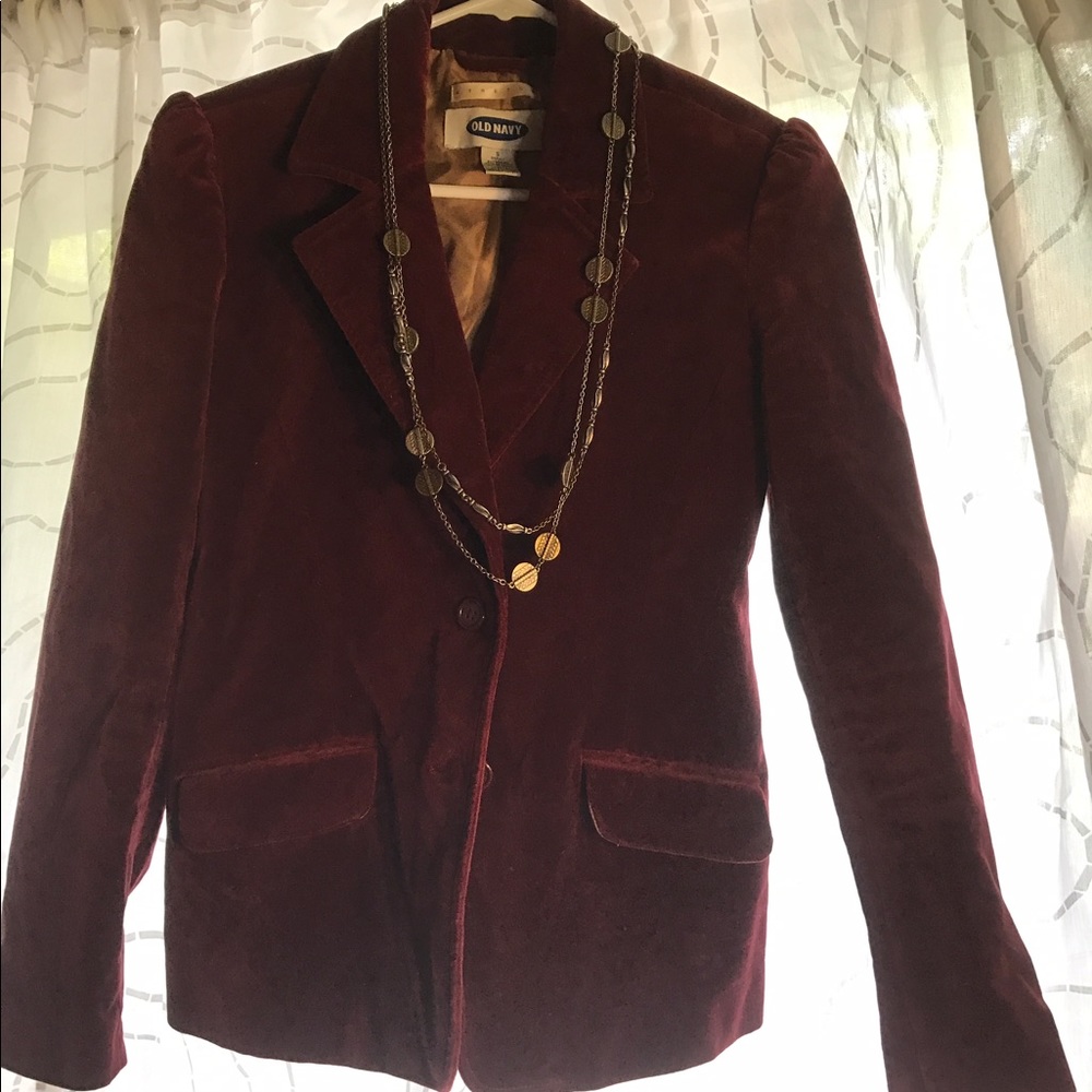 Gorgeous and versatile blazer