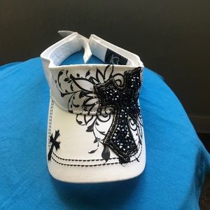 Super cute sun visor