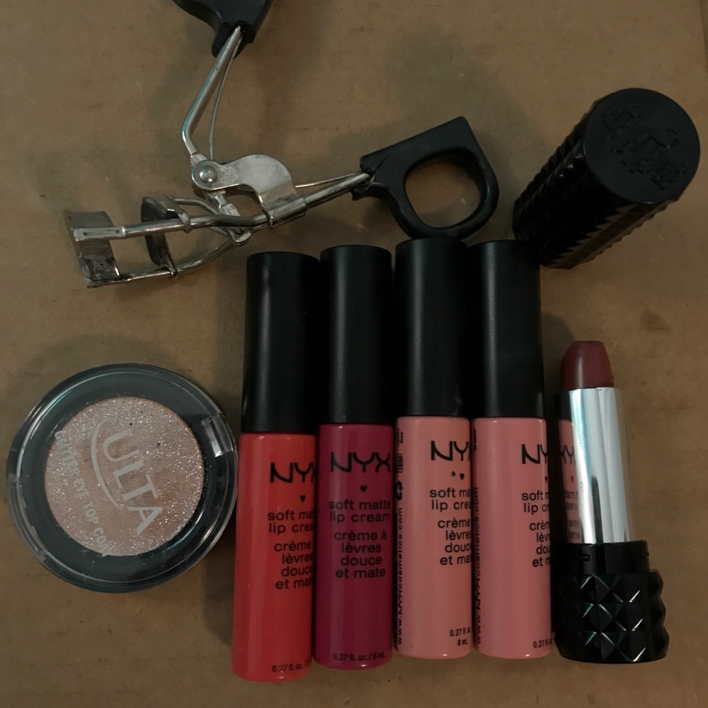 HUGE MAKEUP SET❗️❗️❗️ - Picture 3 of 8