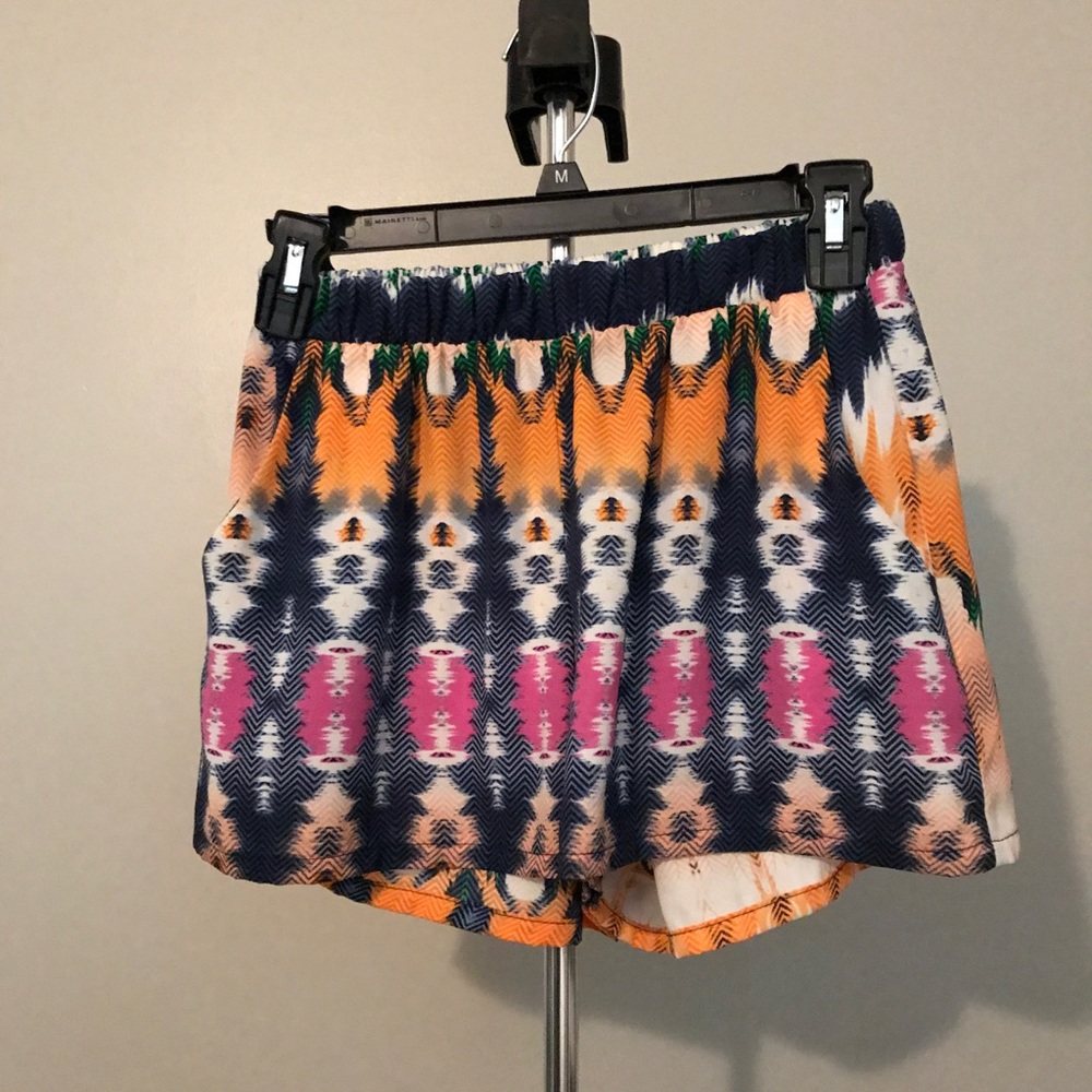 Julie Billiart size S shorts