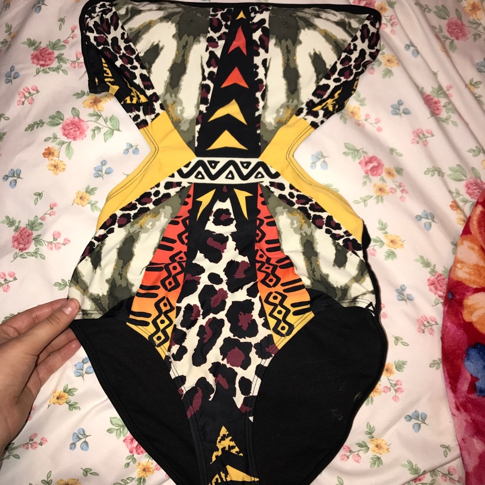 Bathing suit