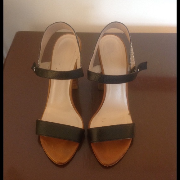 Club Monaco Jayda Sandal, 9M - Picture 3 of 4