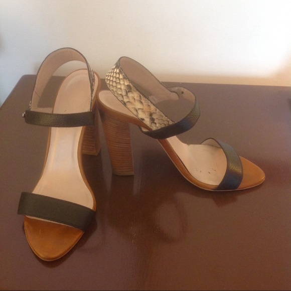 Club Monaco Jayda Sandal, 9M - Picture 4 of 4