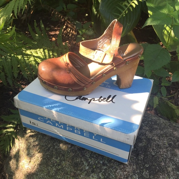 Jeffrey Campbell Shoes - Jeffrey Campbell Gibbon clog