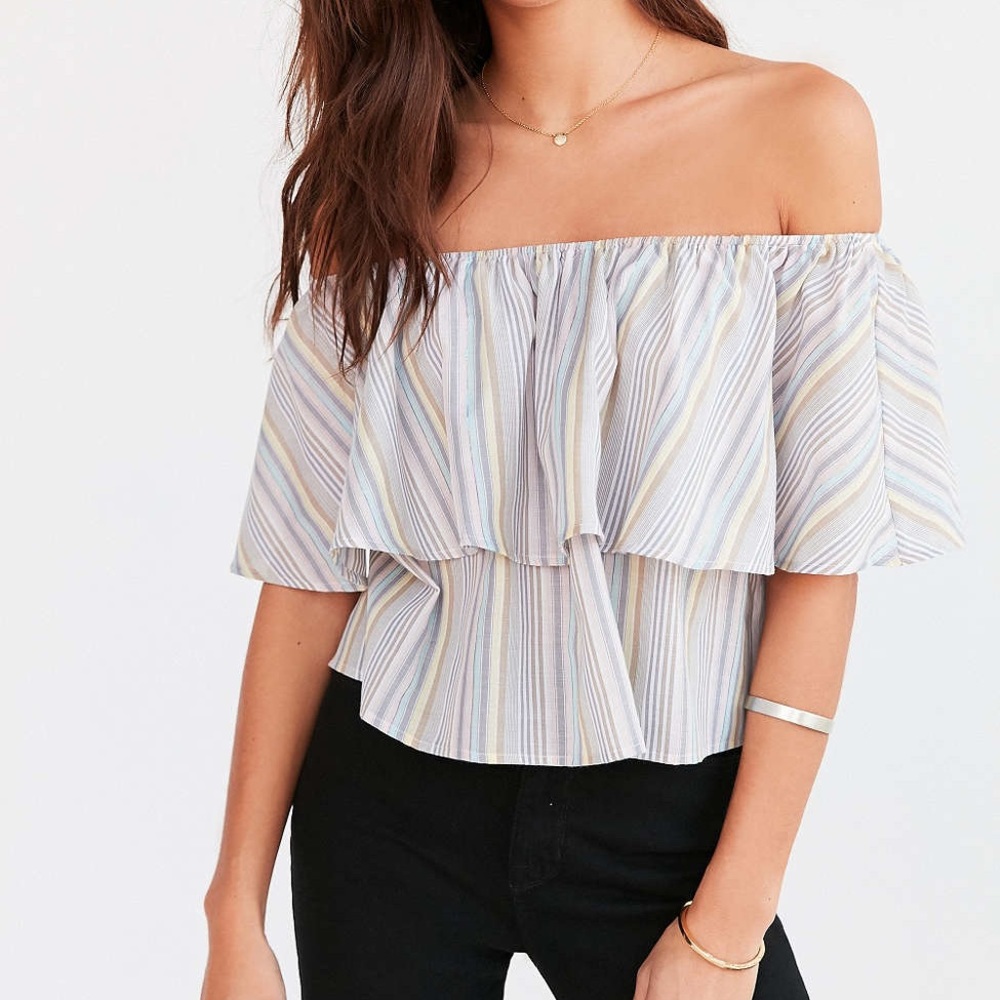 Off The Shoudler | Urban Outfitters | NWOT