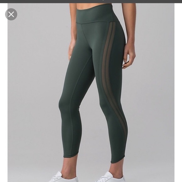 lululemon athletica Pants - ISO sun setter 7/8 crop in olive or blue!!!!