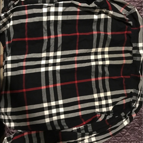 Burberry shirt - Picture 2 of 2