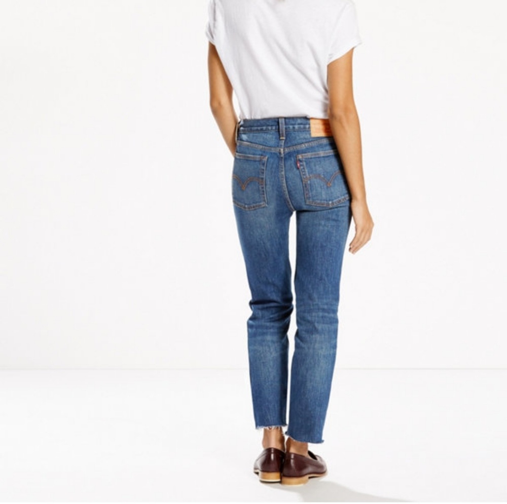 Levi's Wedgie Jeans in Coyote Desert Sz. 25