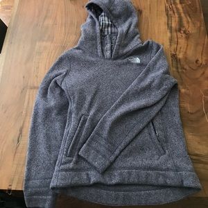 Gently used north face hoodie