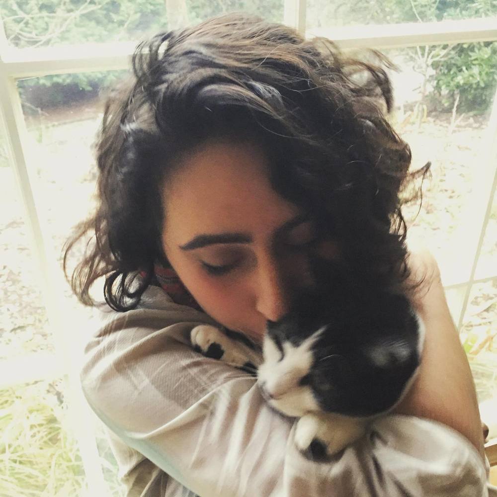 Meet your Posher, Bea