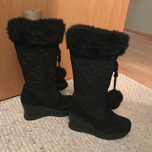 Report wedge boots