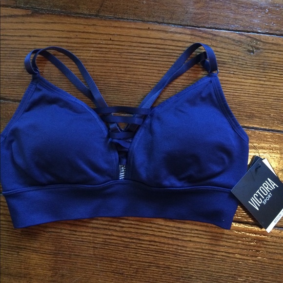 Victoria's Secret Other - 🌷 Beautiful new Victoria Secret sport bra