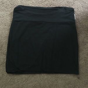 Black wet seal mini skirt