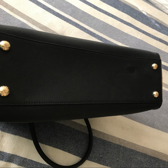 Purse - Picture 3 of 4