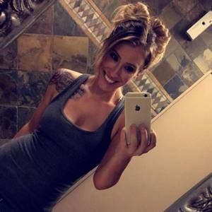 Meet your Posher, Brittney