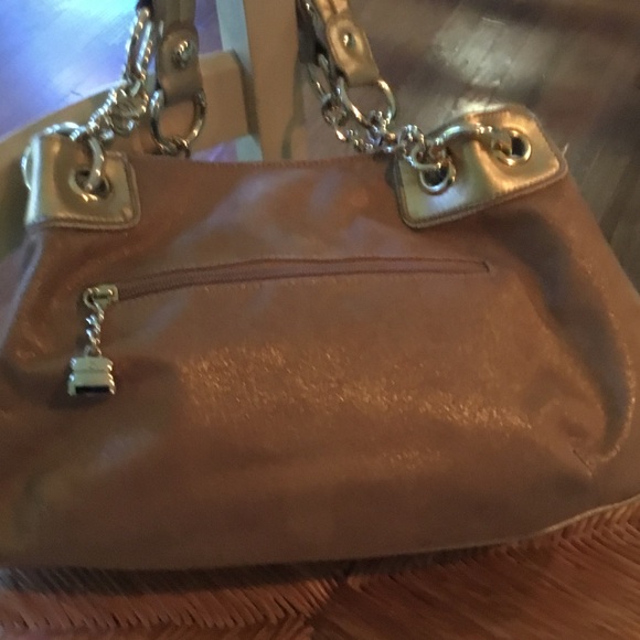 Handbag - Picture 4 of 4