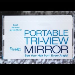 floxsee Makeup - NEW IN BOX Floxsee Portable Tri-View Mirror floxsee Makeup - NEW IN BOX Floxsee Portable Tri-View Mirror
