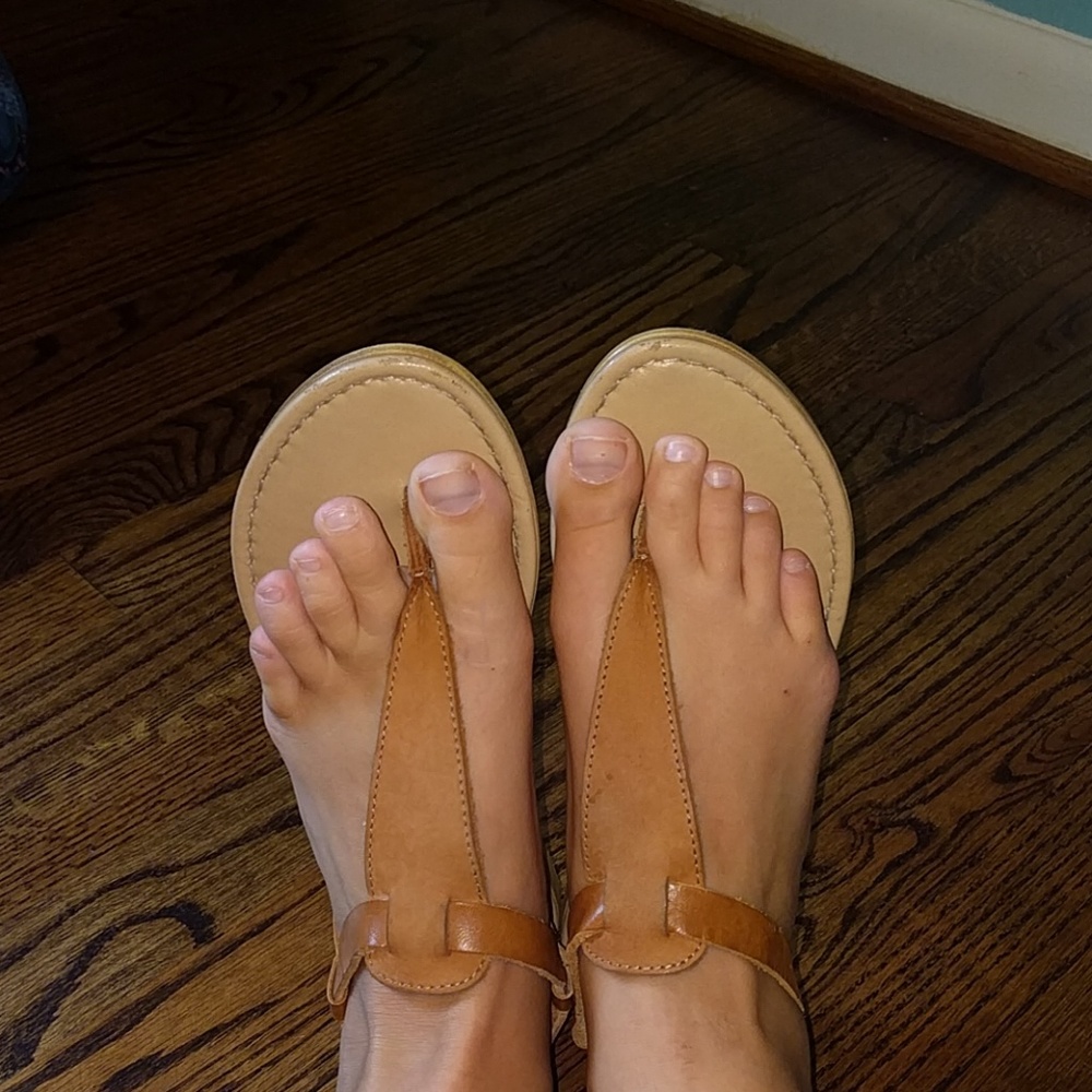 Niccolo Vacari Made In Italy Thong Sandals