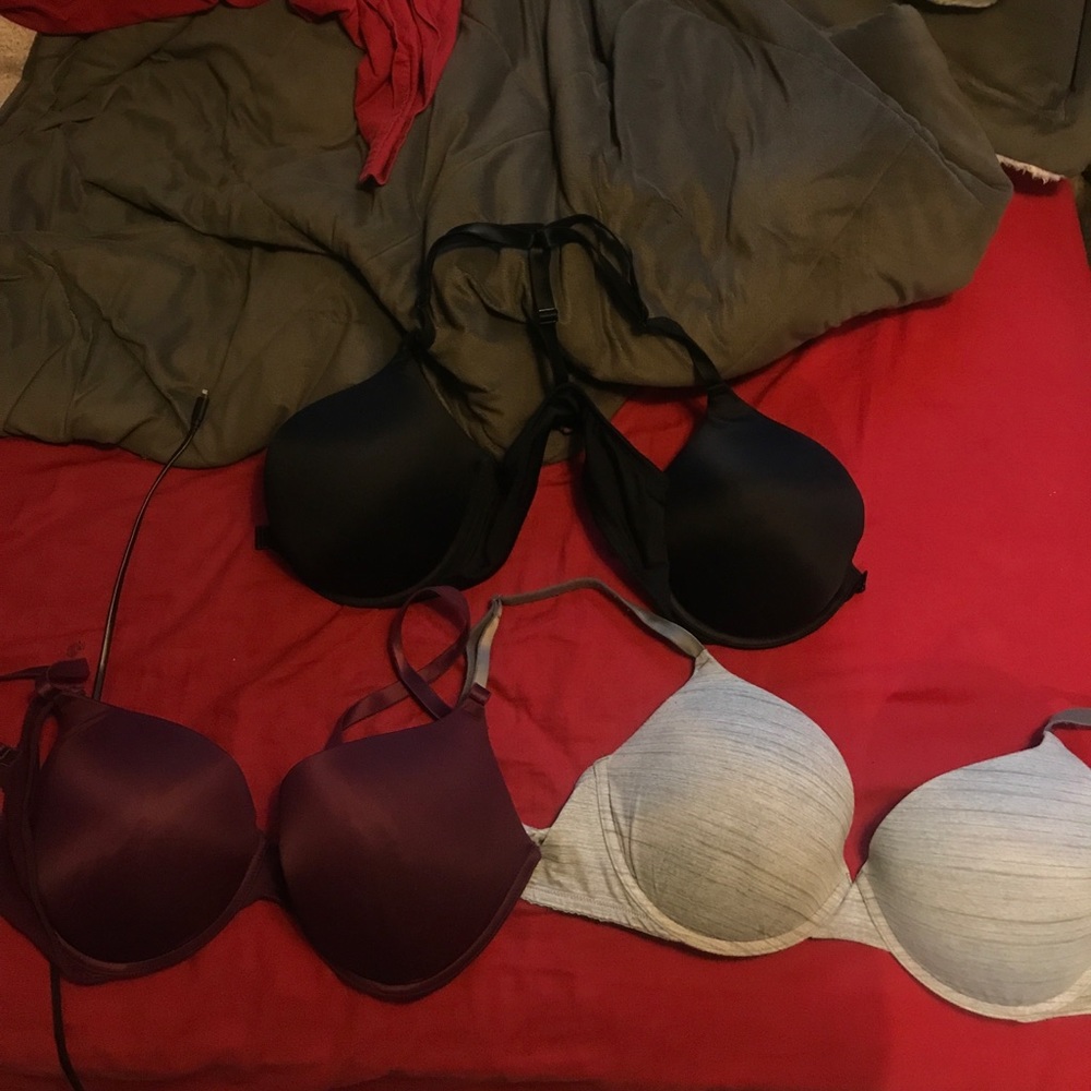 VICTORIA SECRET PINK BRAS