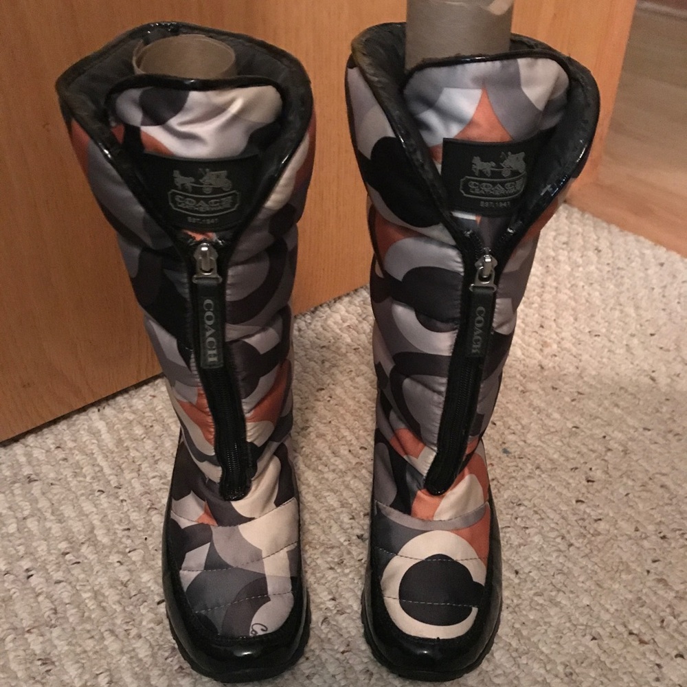 Coach boots