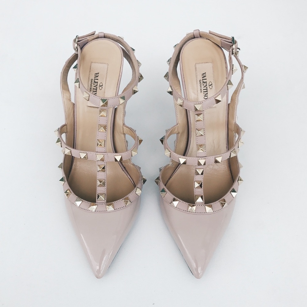 VALENTINO ROCKSTUD LEATHER PUMPS