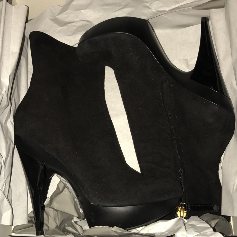 Booties - Picture 4 of 5