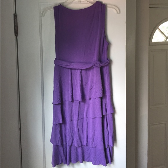 ⭐️3/$20 New York & Co small stretch ruffle dress - Picture 4 of 5