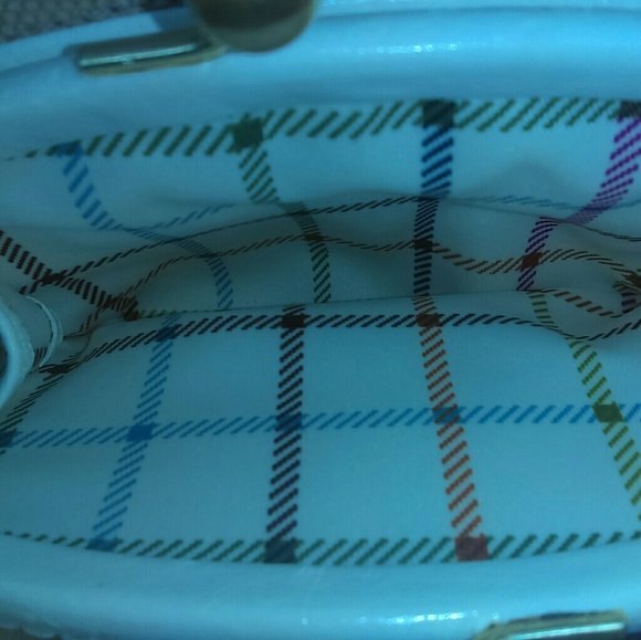 Sold - Picture 3 of 8