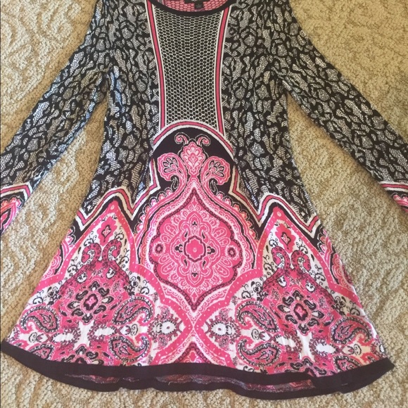 Style & Co. Tops - STYLE&CO TUNIC WITH GORGEOUS PRINT SLIMMING SZ LG