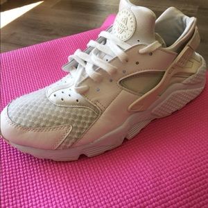 Nike Huarache All White men's 12