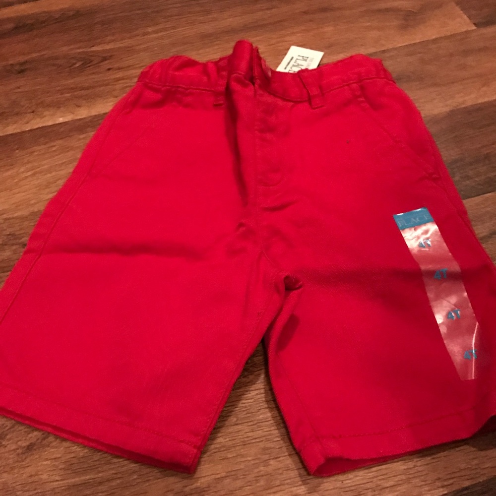 Children's place red shorts
