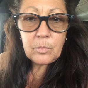 Meet your Posher, Karyn