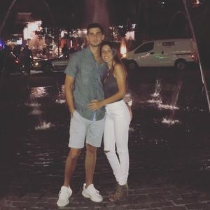 Meet your Posher, Carla