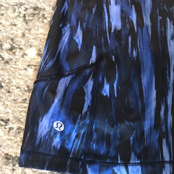 Lululemon tank - Picture 3 of 3