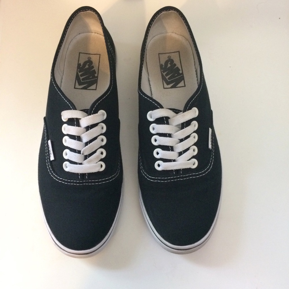 Vans Black Sneakers