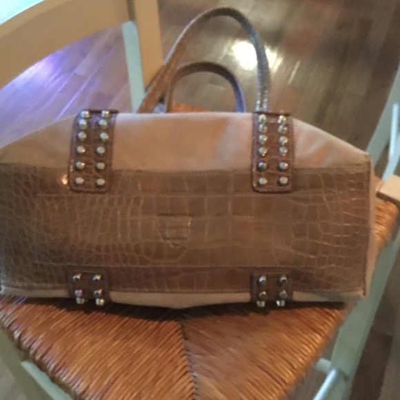 Handbag - Picture 3 of 3