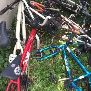 Xbox one  and I’m selling bikes I have all the rim