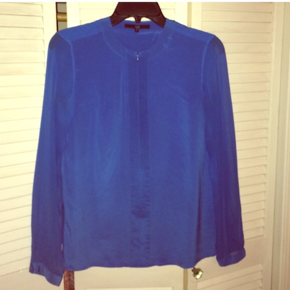 Blue Tibi Top
