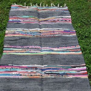 Handwoven boho rug- made in India