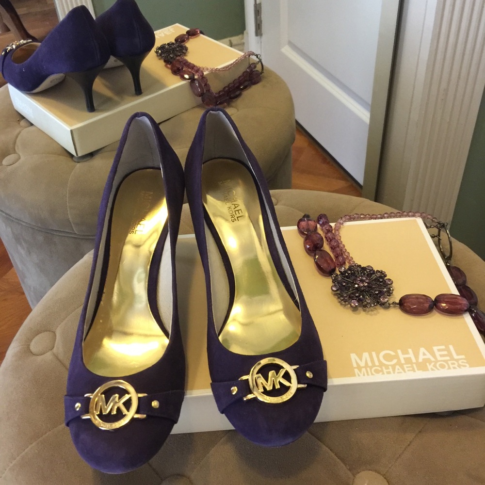 💜Michael Kors Purple Heels💜SOLD - Picture 1 of 7