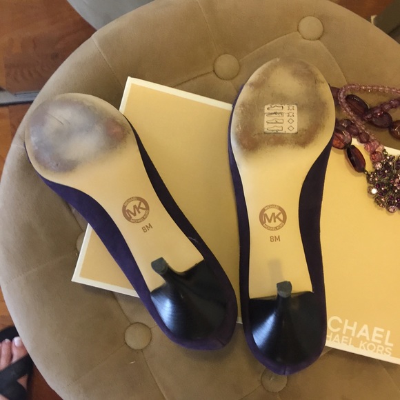 💜Michael Kors Purple Heels💜SOLD - Picture 5 of 7