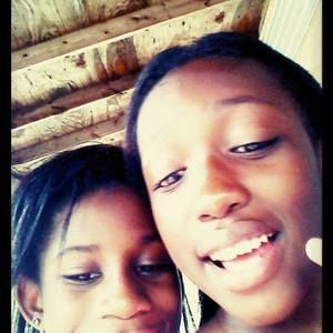 Meet your Posher, Samira