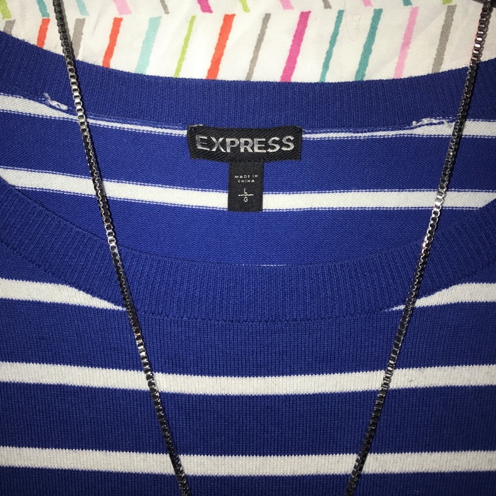 Express sweater - Picture 2 of 2