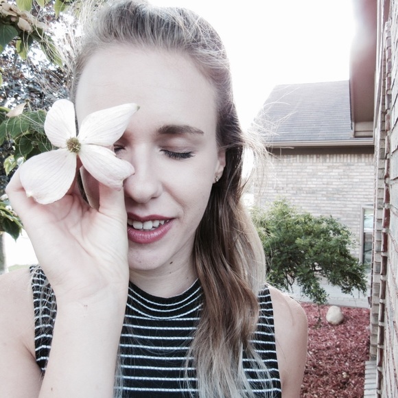 hello humans 🌿 - Picture 2 of 3